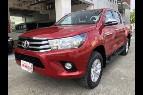Sell Red 2016 Toyota Hilux 