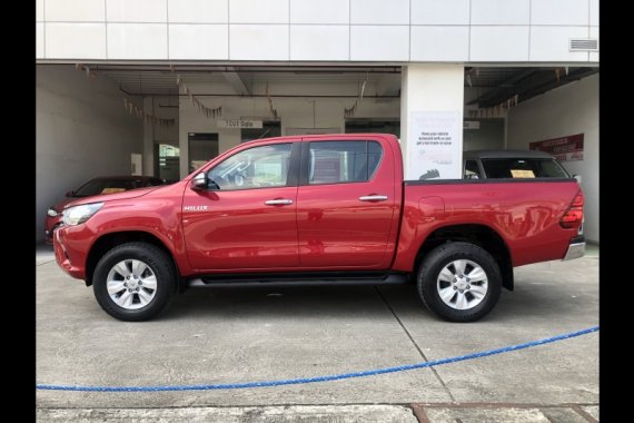 Sell Red 2016 Toyota Hilux 