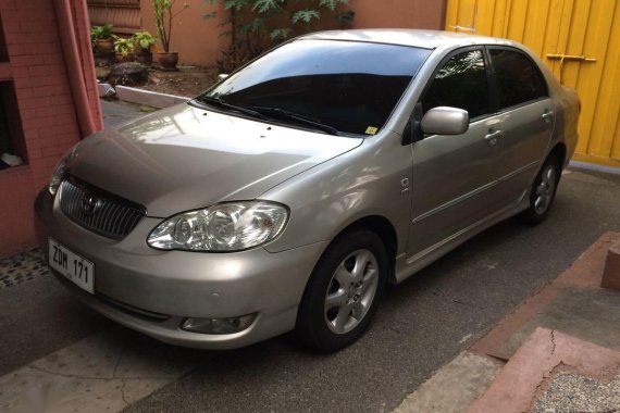 Brightsilver Toyota Corolla Altis 2006 for sale in Parañaque