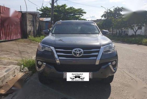 Selling Silver Toyota Fortuner 2017 in Quezon