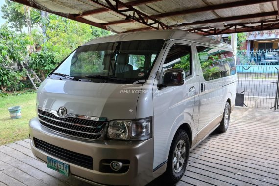 2009 Pearlwhite Toyota Super Grandia for sale