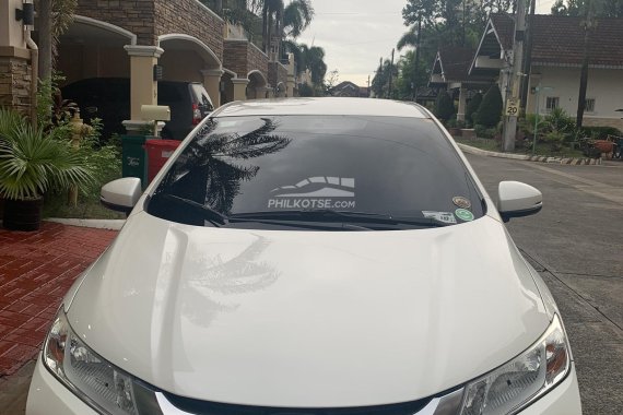 Selling used 2014 Honda City  1.5 VX+ Navi CVT in Pearlwhite