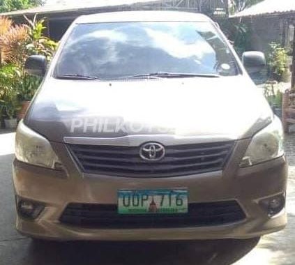 Sell pre-owned 2013 Toyota Innova 