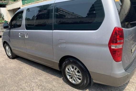 Silver Hyundai Grand Starex 2015 for sale in Las Piñas