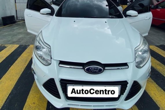 Sell Pearl White 2013 Ford Focus in Subic