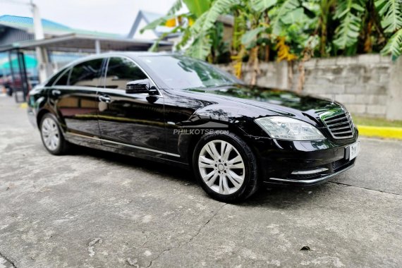 Sell 2nd hand 2013 Mercedes-Benz S-Class Sedan in Black