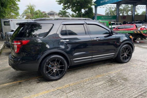 Black Ford Explorer 2014 for sale in Automatic