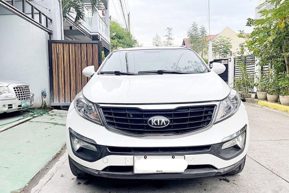 Selling White Kia Sportage 2014 in Bacoor