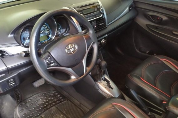 Selling Rred Toyota Vios 2014 in Caloocan
