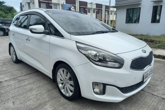 White Kia Carens 2014 for sale in Lucena