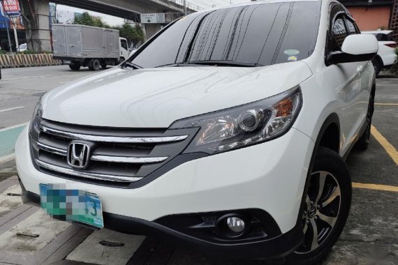 White Honda CR-V 2012 for sale in Quezon