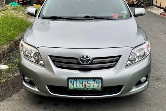Silver Toyota Corolla 2010 for sale in Las Piñas