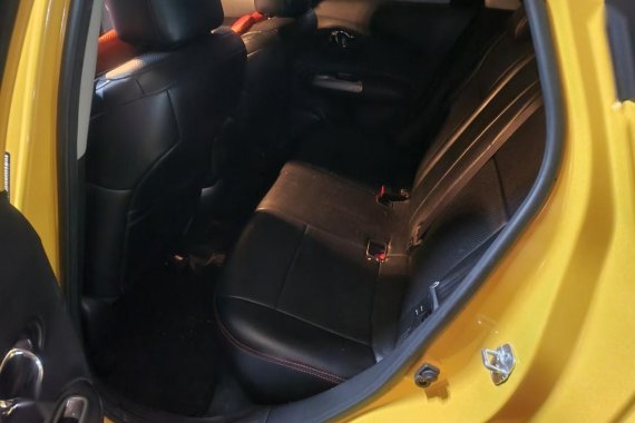 Selling Yelloq Nissan Juke 2016 in Pasig