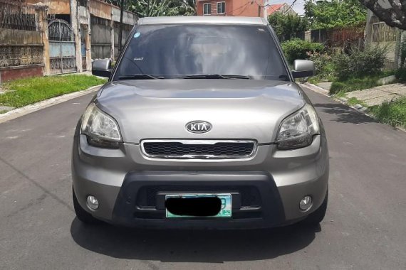 Grey Kia Soul 2011 for sale in Las Piñas