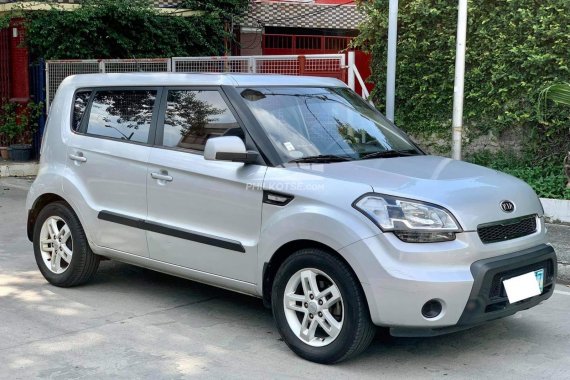 Low Mileage 2011 Kia Soul LX Automatic Gas