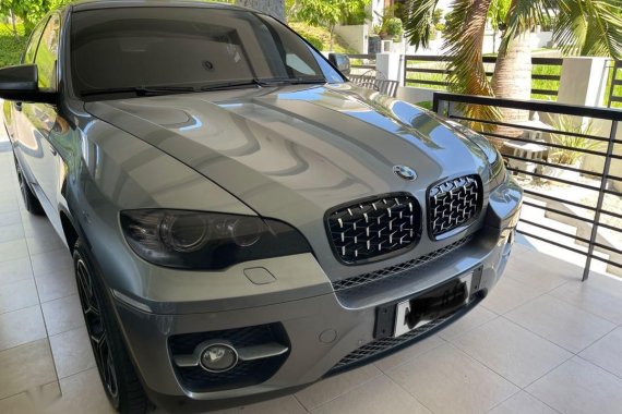 Selling Silver BMW X6 2010 in Makati