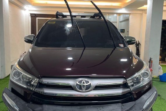 Red Toyota Innova 2017 for sale in Caloocan