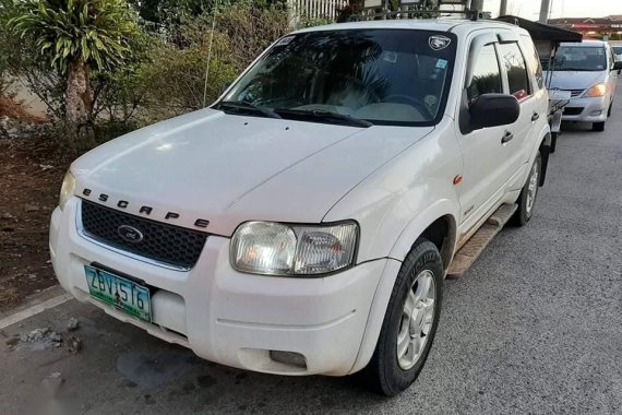 Sell Pearl White 2005 Ford Escape in Manila