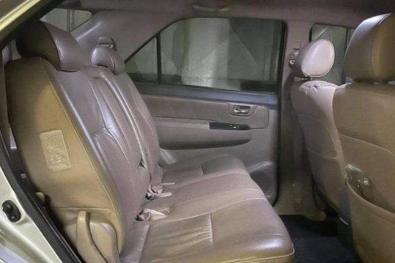 Selling Silver Toyota Fortuner 2013 in Taguig