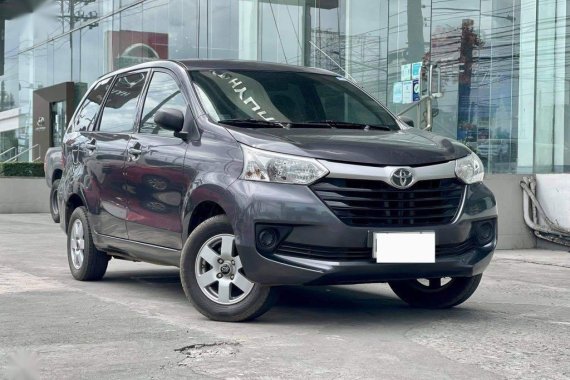 Grey Toyota Avanza 2016 for sale in Manual
