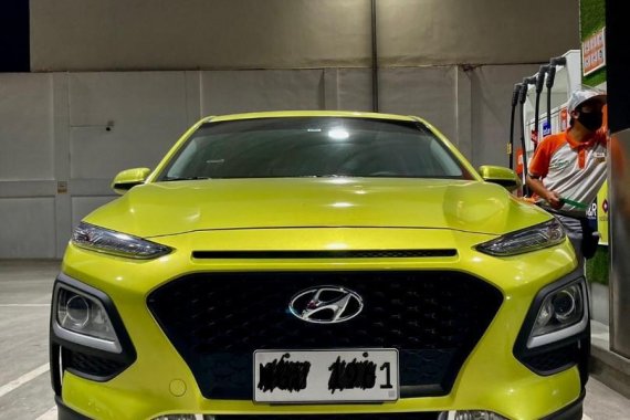 Selling Yellow Hyundai KONA 2020 in Pasig