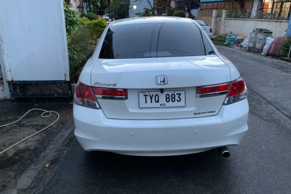 White Honda Accord 2011 for sale in Pasig