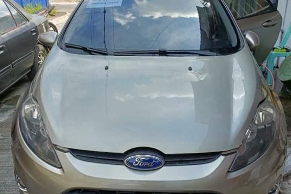 Sell Silver 2011 Ford Fiesta in Imus