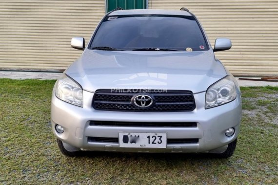 Selling Pre-owned 2006 Toyota RAV4 At Good Price