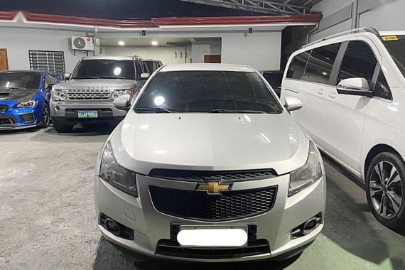 Selling Pearl White Chevrolet Cruze 2012 in Bacoor