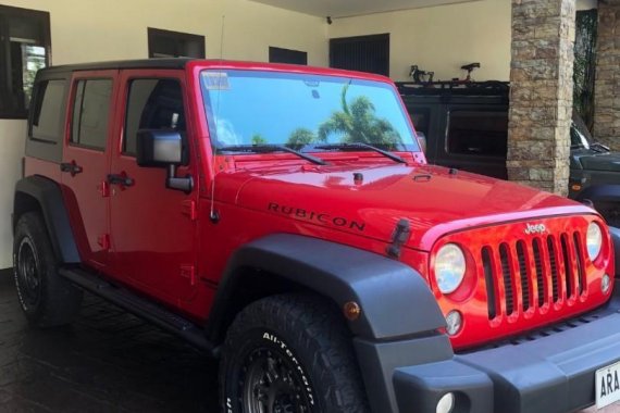 Selling Red Jeep Rubicon 2015 in Pateros