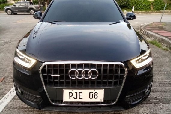 Selling Black Audi Q3 2013 in Quezon