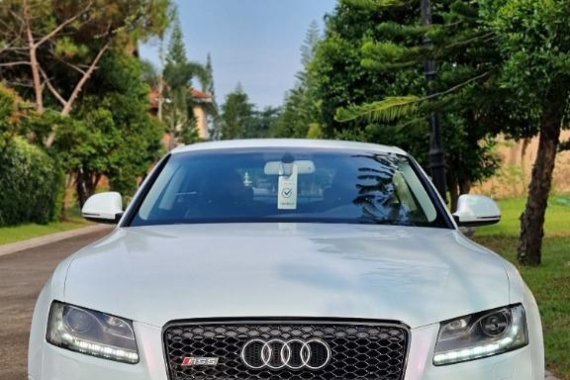 White Audi A5 2009 for sale in Las Piñas