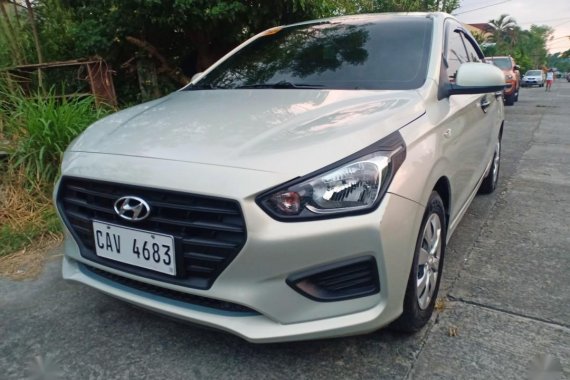 Sell Silver 2020 Hyundai Reina in Angeles