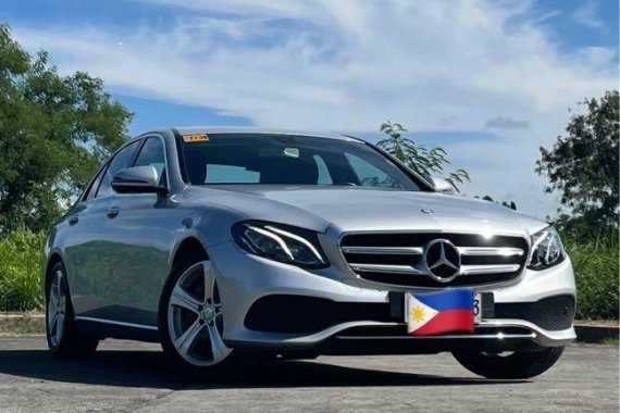 Pearl White Mercedes-Benz E-Class 2017 for sale in Quezon