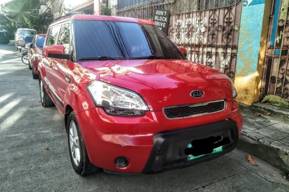 Red Kia Soul 2010 for sale in Makati