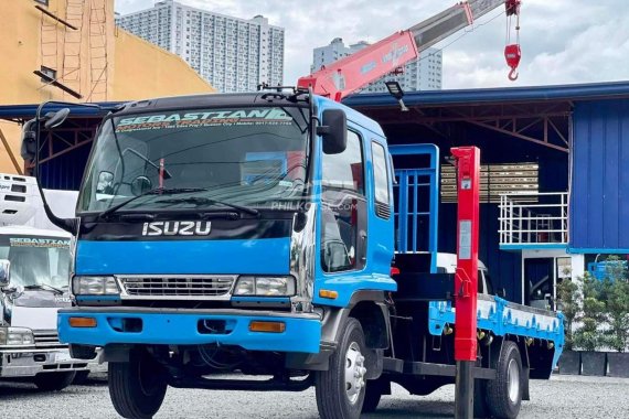 2020 ISUZU FORWARD SELF LOADING WITH TADANO BOOM CRANE 3-SECTION 3.0T 6HE1 IN-LINE NO COMPUTER BOX