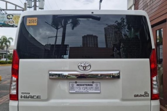 White Toyota Hiace 2019 for sale in Manual