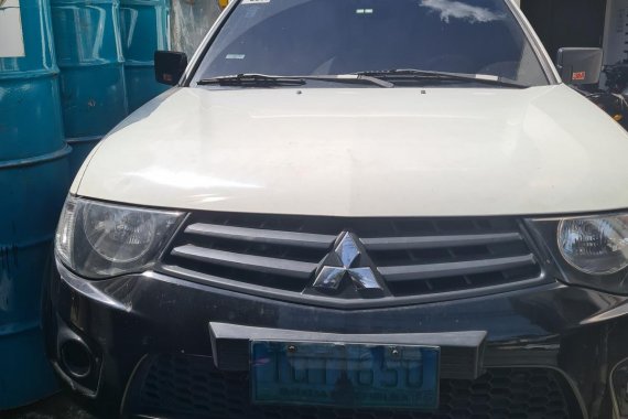 White 2012 Mitsubishi L200 Fb Commercial second hand for sale