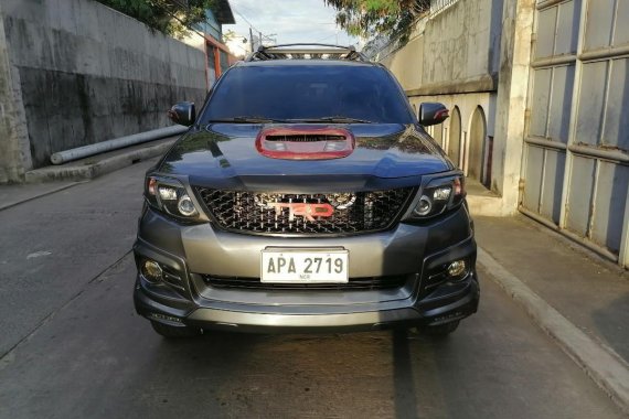 Selling Grey Toyota Fortuner 2015 in Malabon