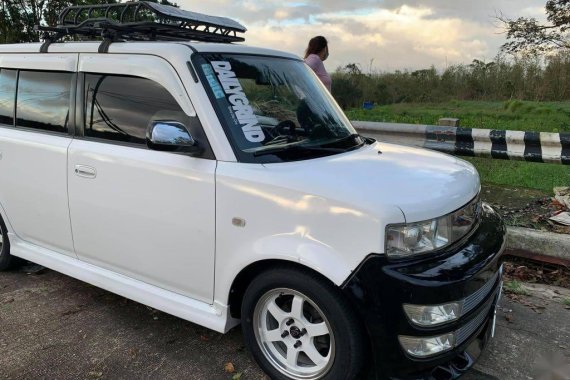 White Toyota BB 2002 for sale in San Pedro