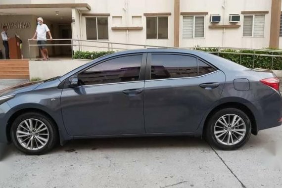 Grey Toyota Corolla Altis 2015 for sale in Lingayen