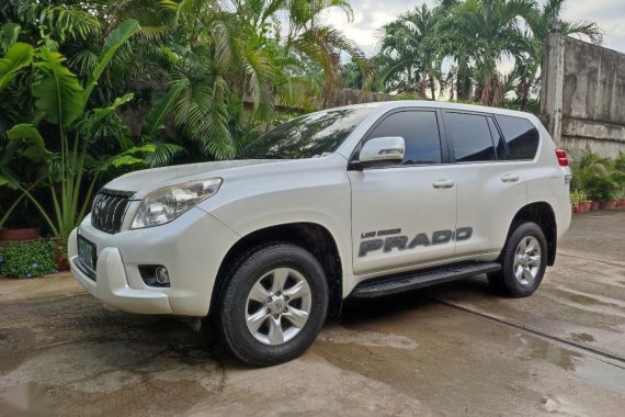 Selling White Toyota Land cruiser Prado 2013 in Cebu City