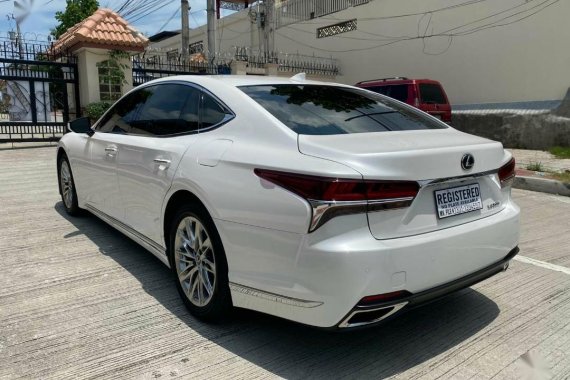 Selling White Lexus LS500 2019 in Quezon