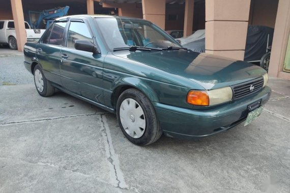 Selling Green Nissan Sentra 1993 in Muntinlupa