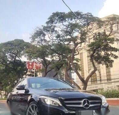 Selling Black Mercedes-Benz C200 2016 in Quezon