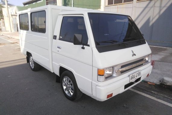 Selling Pearl White Mitsubishi L300 2015 in Valenzuela