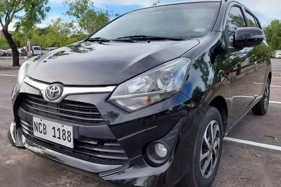 Selling Black Toyota Wigo 2017 in Lucena