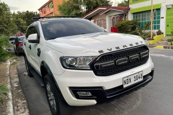 White 2016 Ford Everest  Trend 2.2L 4x2 AT  for sale