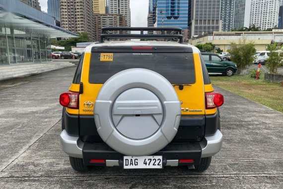 Yellow Toyota Fj Cruiser 2018 for sale in Pasig