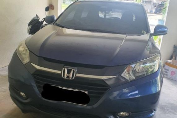 Blue Honda HR-V 2018 for sale in Mabalacat